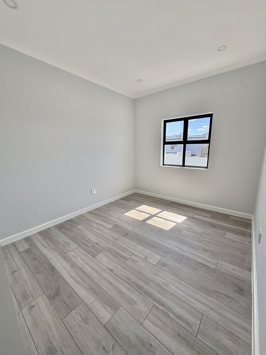4 Bedroom Property for Sale in Sandown Western Cape